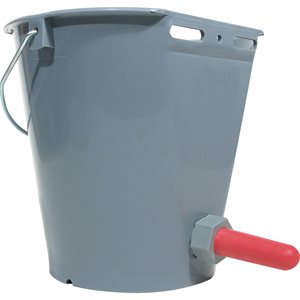 CALF FEEDING BUCKET WITH NIPPLE